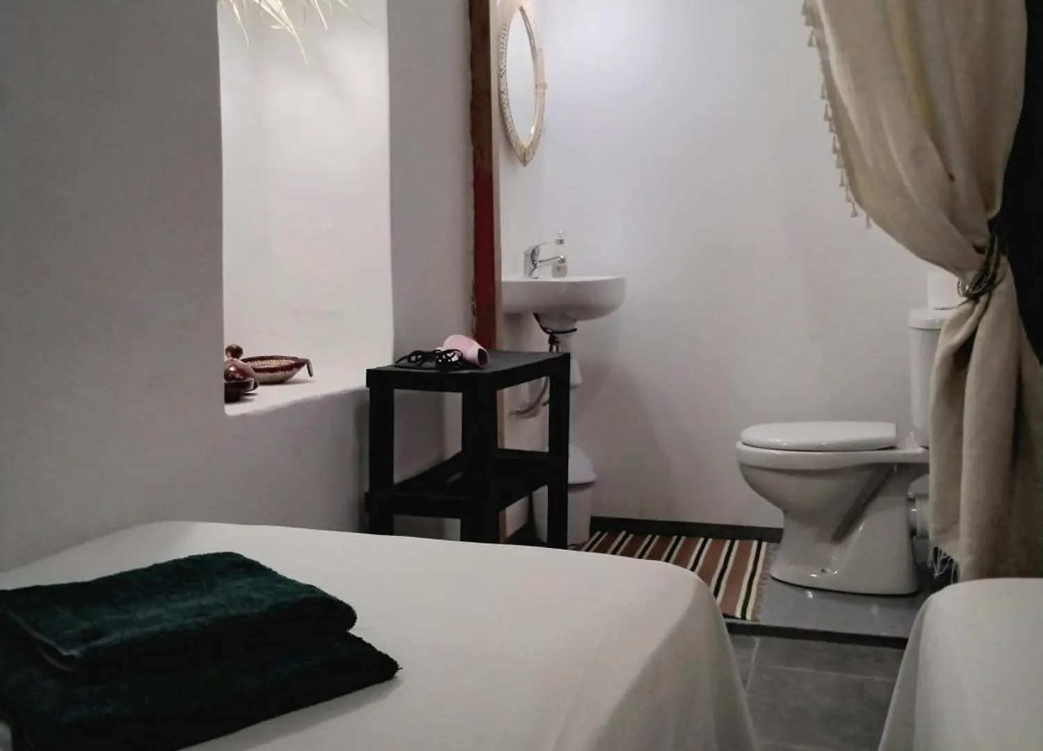 Riad Bouchouari 33 Marrakesh 3*,